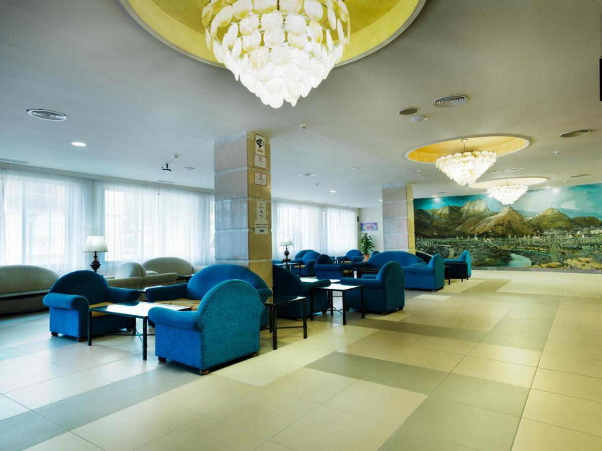 Hotel Monarque Fuengirola Park Exterior photo